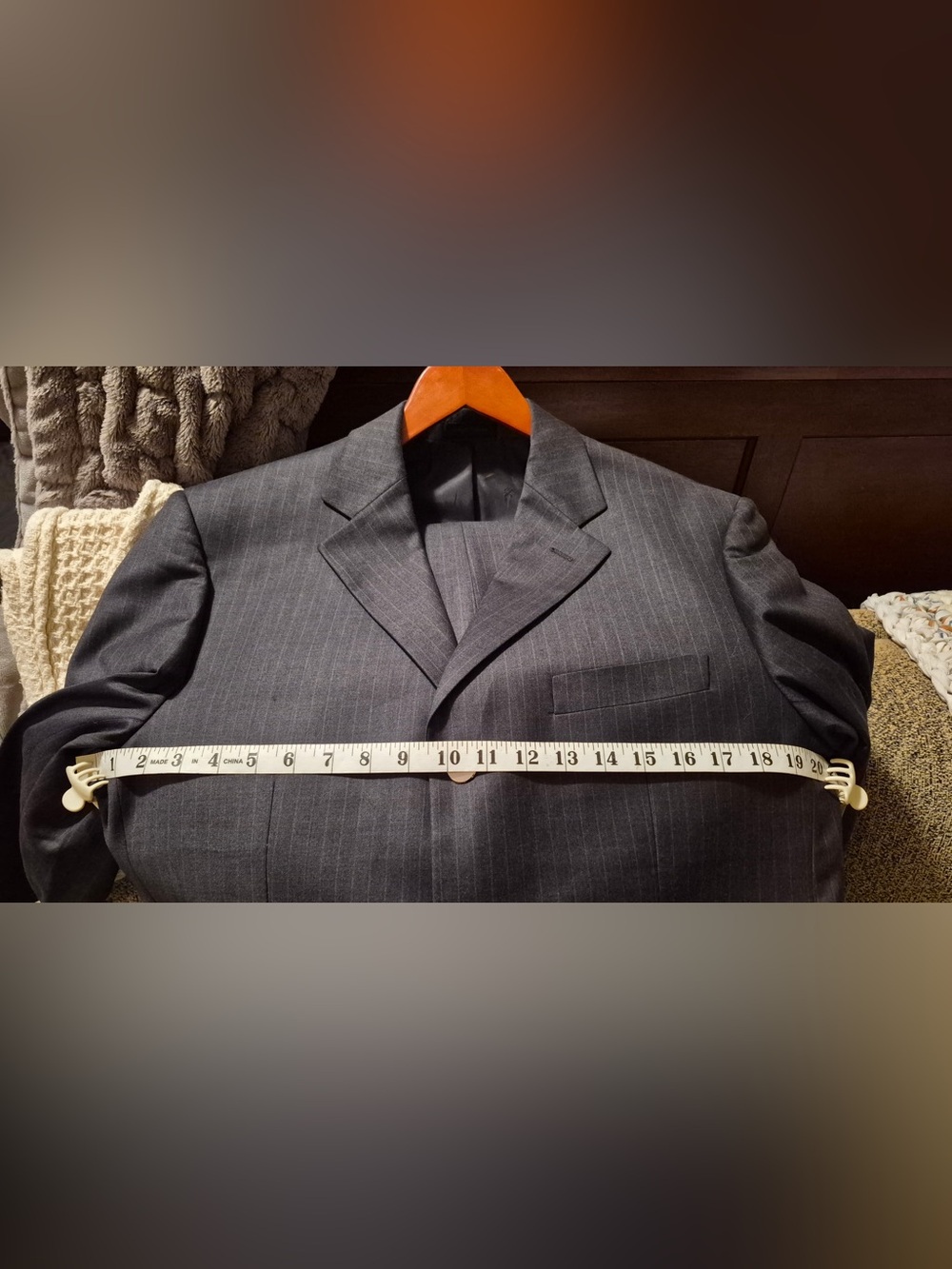 Giorgio Armani suite-blazer and pants - Picture 12 of 12